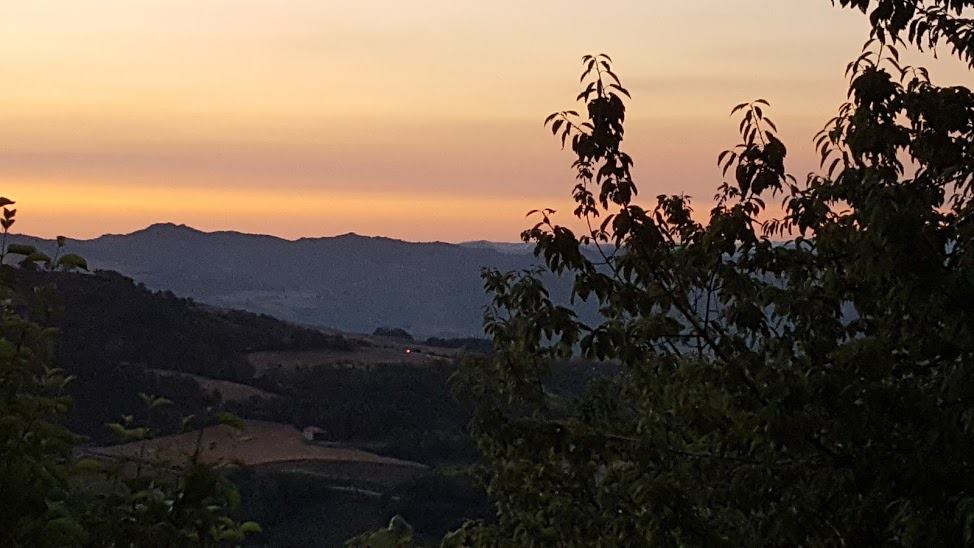 panorama da Solara con vista sul Vulcanello all'alba